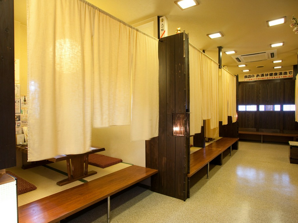 店内は明るい雰囲気です