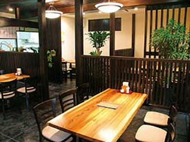 店内の落ち着いた雰囲気で、体に栄養を蓄えてください！