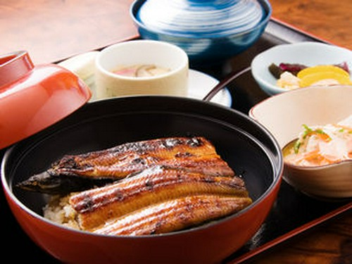 お一人様でも満足できる、セットもボリューミー