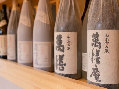 地産の海の幸と『釜めし』を肴に。充実のお酒に舌鼓