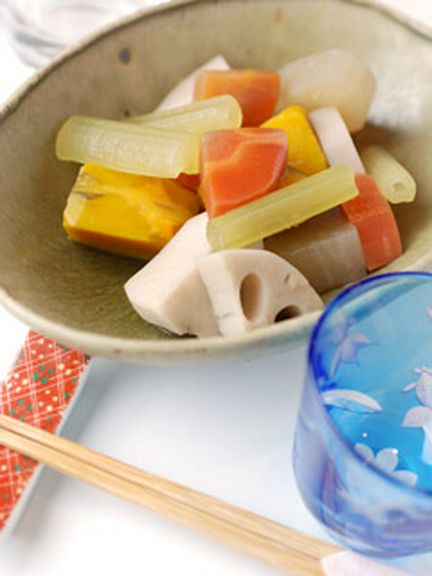 季節の野菜の焚き合せ