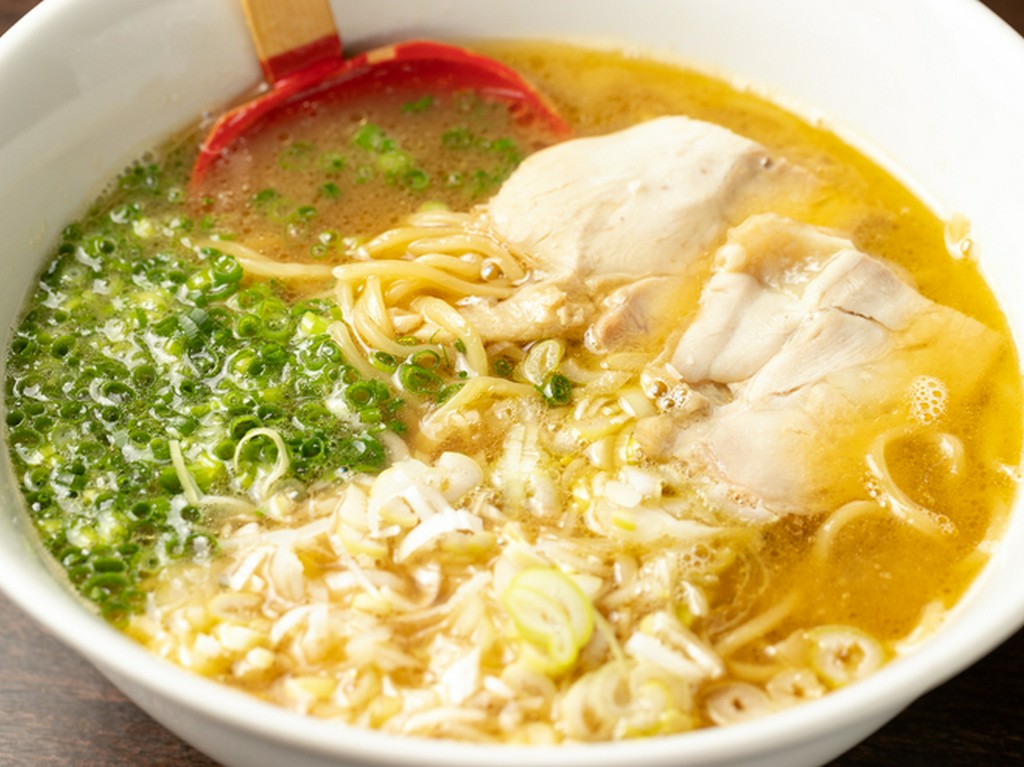 シンプルながらも奥深い味わい『鶏そば』