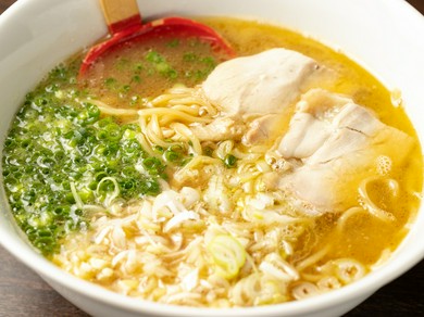 シンプルながらも奥深い味わい『鶏そば』