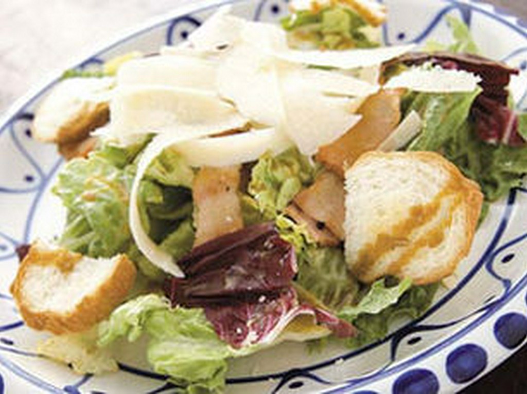 おなじみシーザーサラダもメキシコ発祥の料理