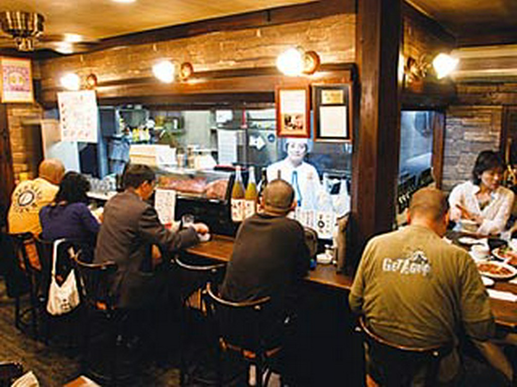 ランチも値打ち十分で狙い目。週末なら予約が賢明