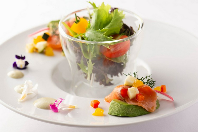 新西洋料理体系 ディープチャイナ西川口ナイトウォーク 東北名物の鉄鍋炖を