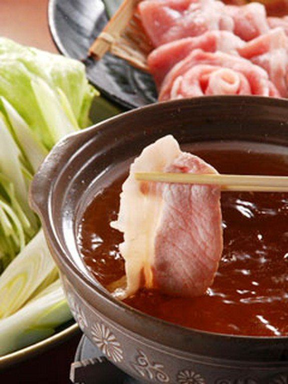 豚しゃぶが付いた120分食べ飲み放題プラン4320円（要予約）