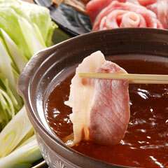 豚しゃぶが付いた120分食べ飲み放題プラン4320円（要予約）
