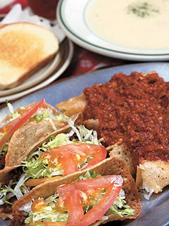 昔から変わらぬ伝統の味　メキシカンディナー1400円