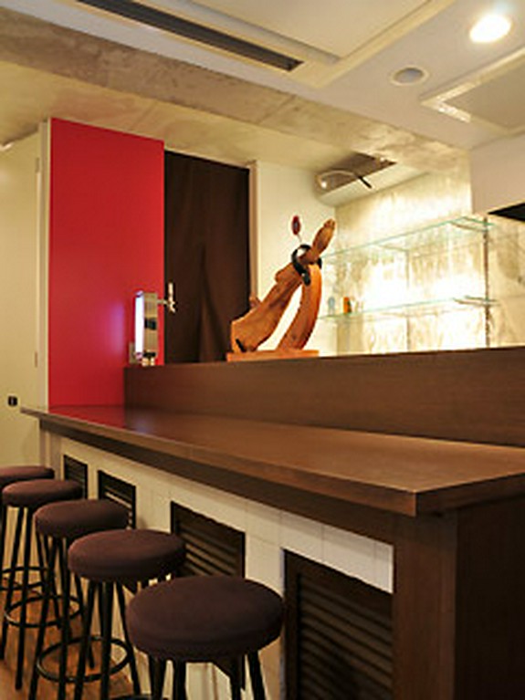 パーティーなどの貸切もOK。コースは2000円～（3名～）