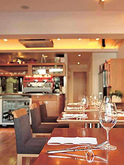 駅近で気軽に利用できる、コチラの手打ちパスタはマストオーダー