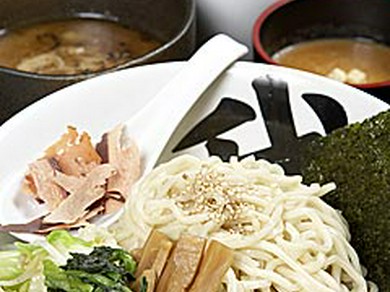 濃厚スープのつけ麺700円