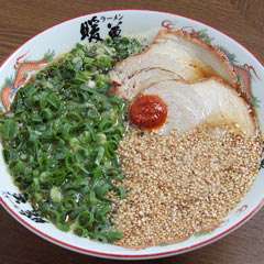 ネギとゴマがたっぷりのネギごまラーメン