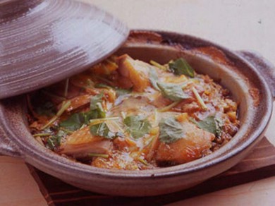 「天草大王のごぼう玉子とじ」680円。夏場はせいろ蒸しに。