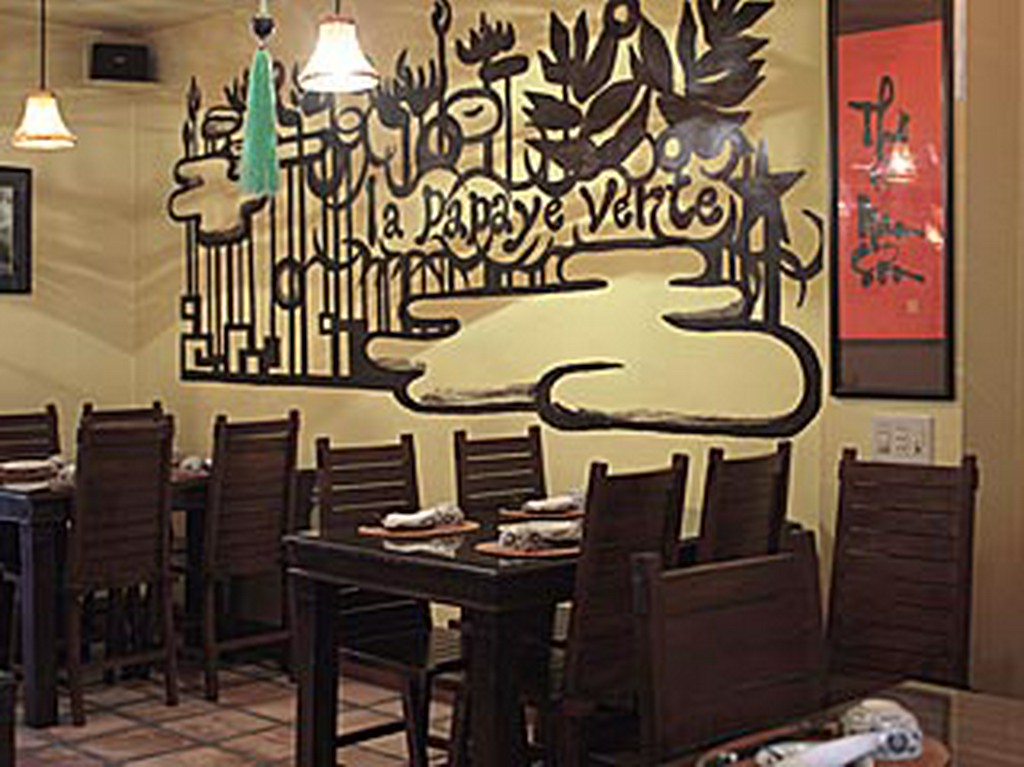 現地で買い付けたというインテリアもすてき