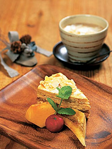 ふんわりとした甘さのケーキ