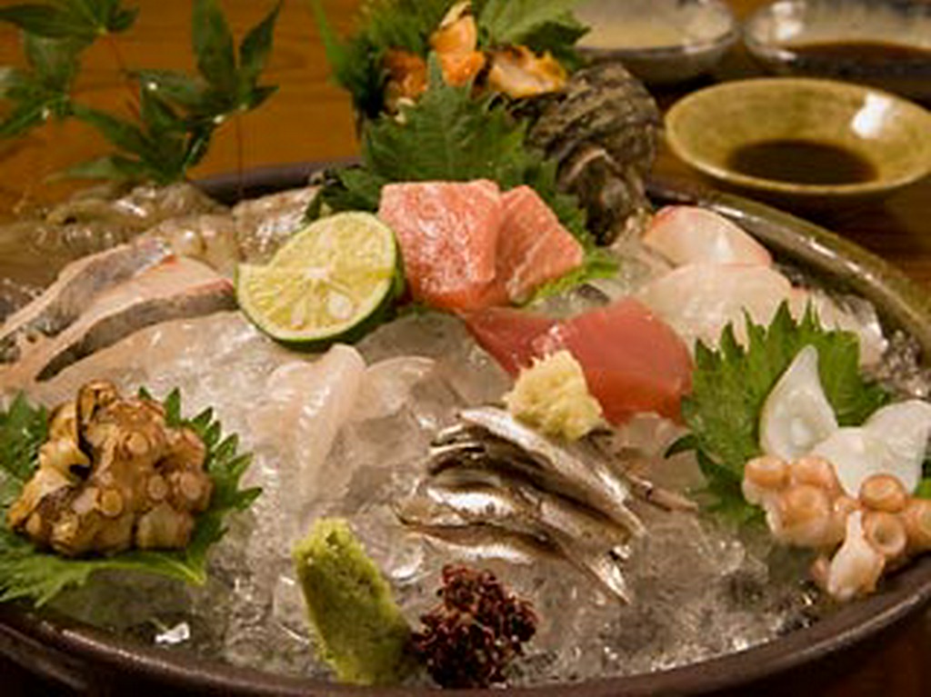 盛り合わせの内容は季節によって変化する