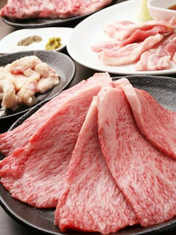 上ロース 1300円 塩地鶏のネクタイ 450円