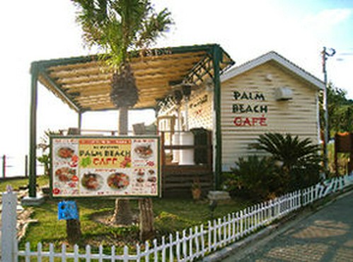 テラス席DOG OK！！PALM BEACH CAFE