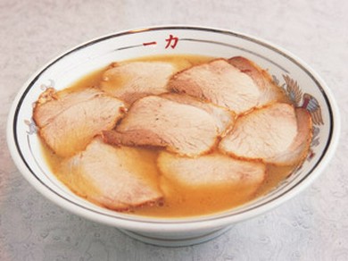 敦賀ラーメンを代表する一杯。豊かなコクのあるスープが特徴です