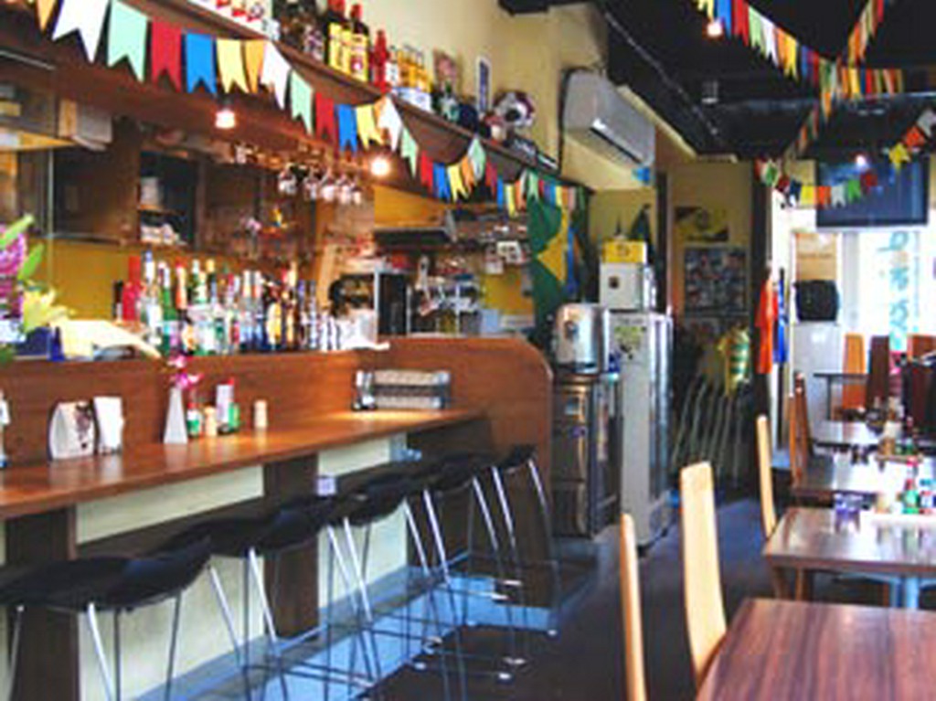 ブラジルカラーの店内