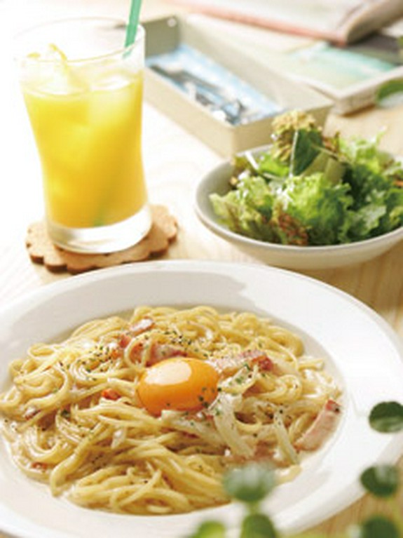 日替わりで2つのメニューから選ぶパスタランチセット