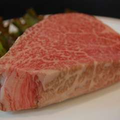 牛ヒレ肉の一番おいしい部位はステーキのように焼いて食べる