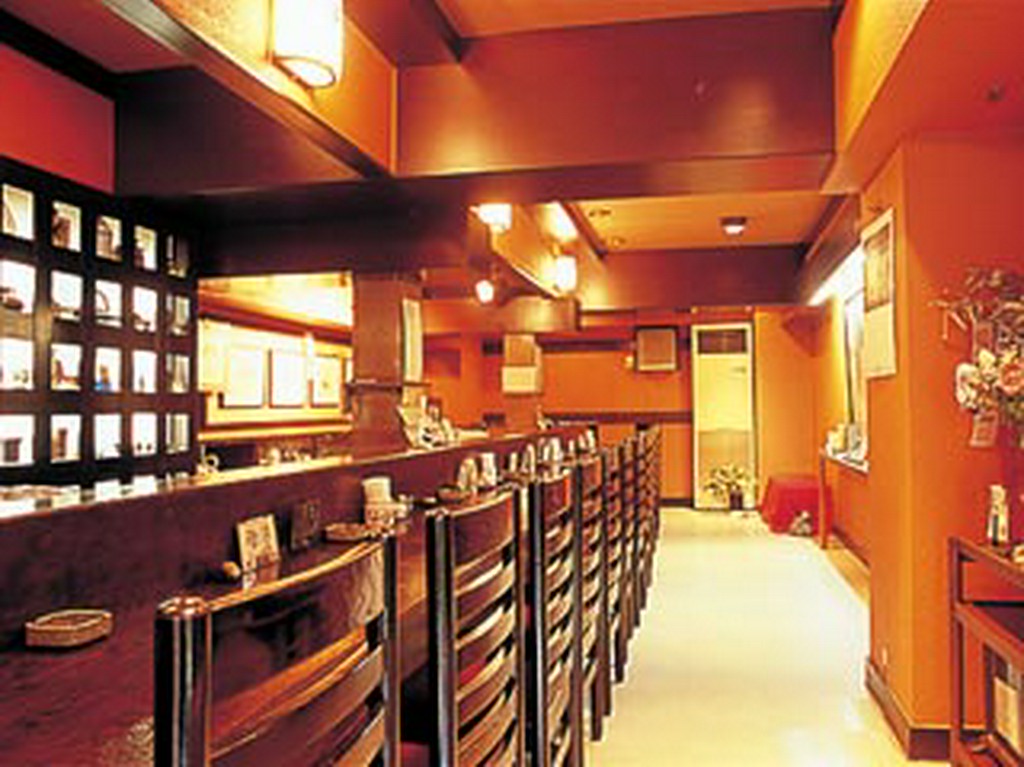 現在は3代目の店長が暖簾を守る