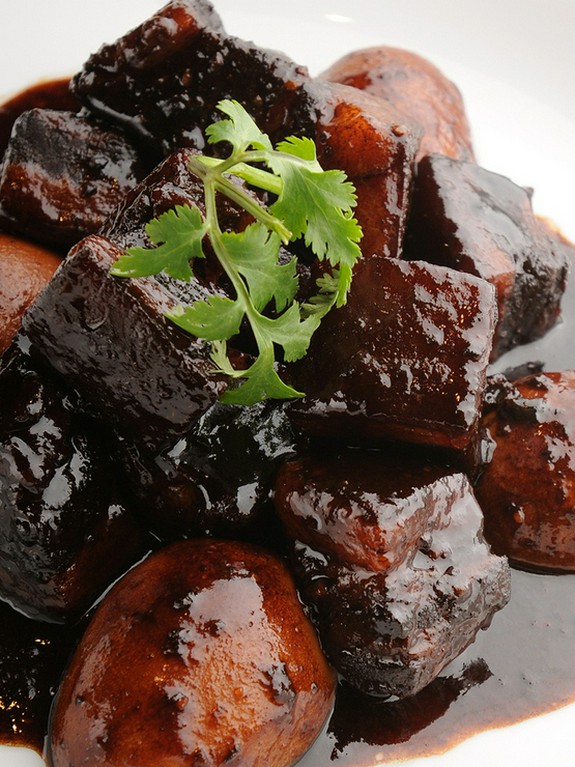 皮付き豚肉醤油煮