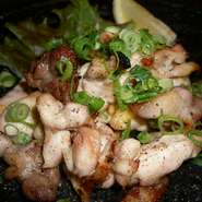 地鶏の黒胡椒焼き