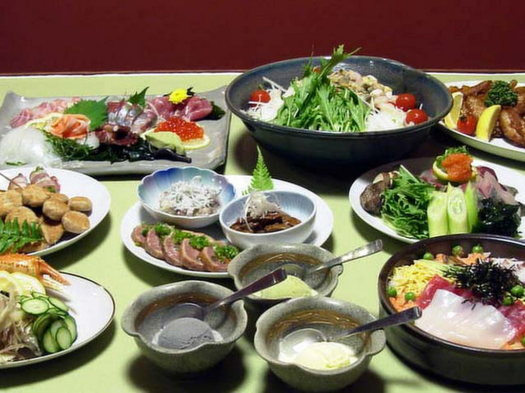 各種コース料理ございます