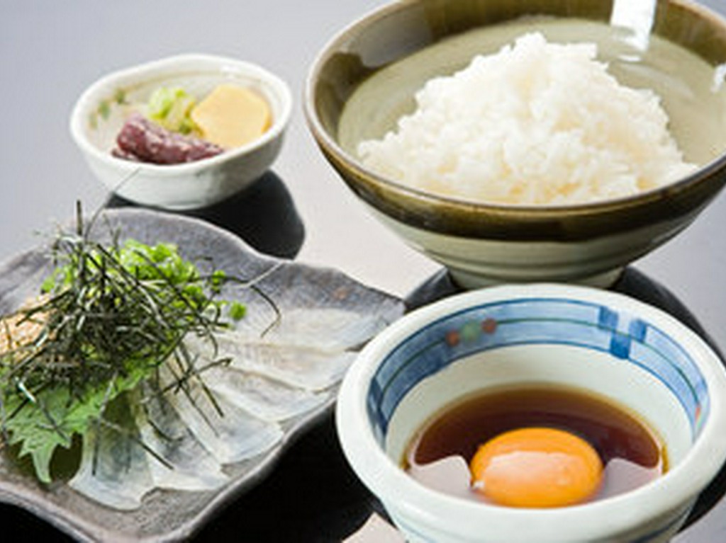 愛媛名物の「鯛めし」をご堪能下さい！