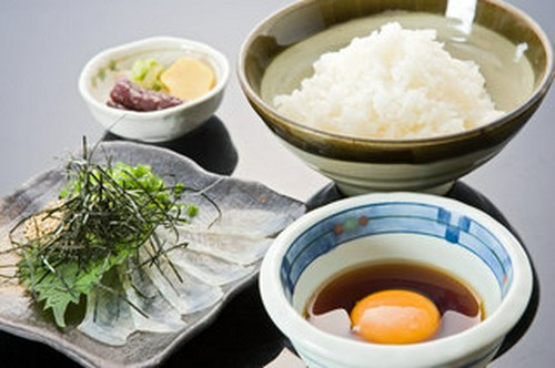 愛媛名物の「鯛めし」をご堪能下さい！