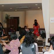 クレールでは少年団や子供会のお子様中心のパーティー、会社の打ち上げや会食、二次会はもちろん、法事等にも御利用頂けるように対応しています。またサークルや教室の発表会・集会等にも御利用頂けます。２５名から店内貸し切りに出来ますのでゆっくり楽しいお時間を提供出来ます。