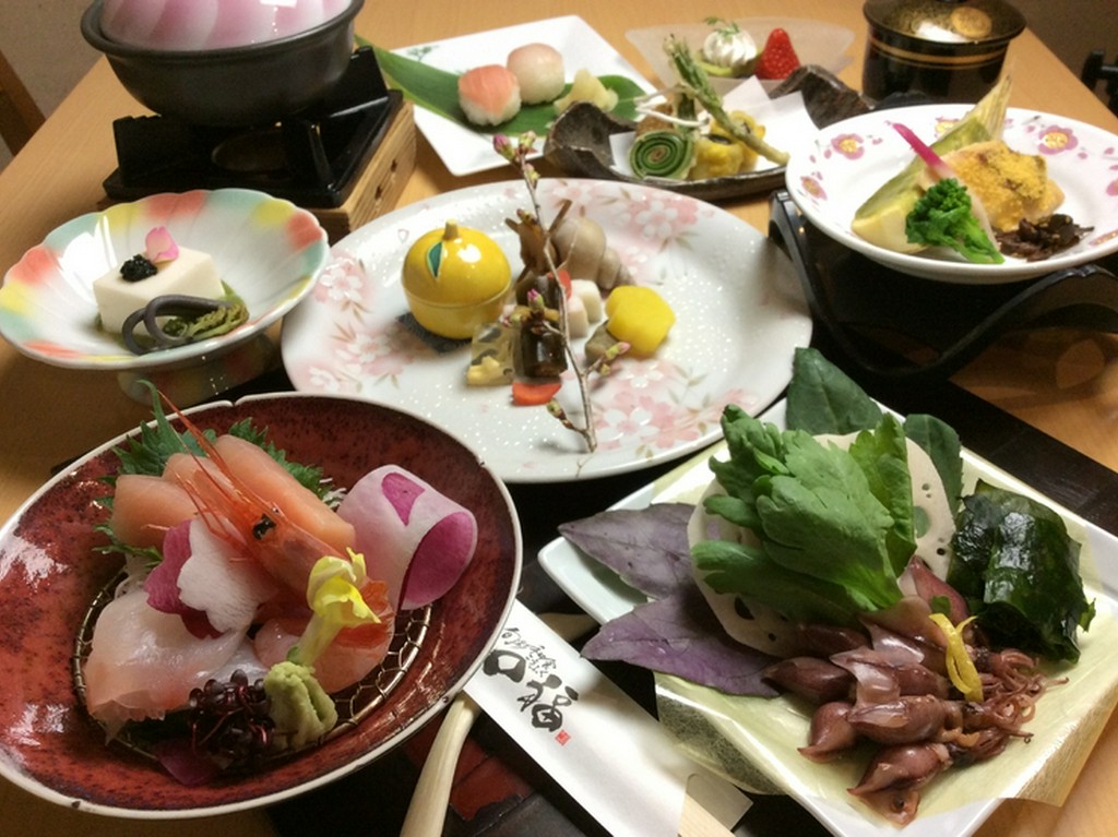 飲み放題付「こみこみコース」5500円～ご予約承っております！