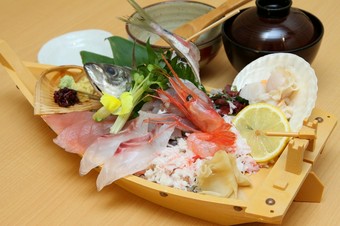  舟盛り丼（数量限定）