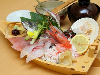  舟盛り丼（数量限定）