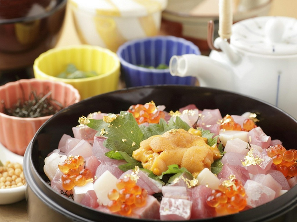 海鮮ひつまぶし(茶碗蒸・味噌汁付)