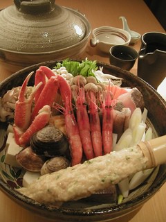 新鮮な地物産中心でご提供