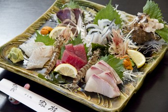 お刺身盛合わせ