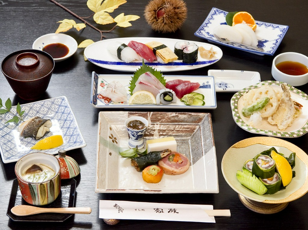 【オススメ】　会席料理　3500円（税別）