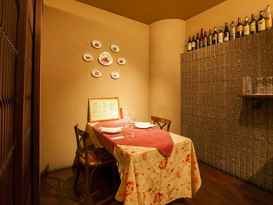 元大使館シェフのこだわり料理を堪能できる本格イタリア料理店。