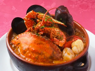 鮮度抜群の魚介をたっぷりと使用『ズ・パディペッシュ』