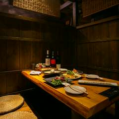 店構えも木のぬくもりのある、お洒落な雰囲気