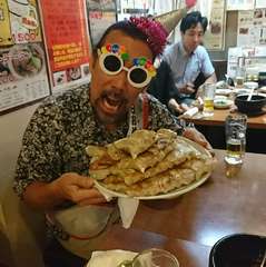 ご予約人数×2個餃子をプレゼント！