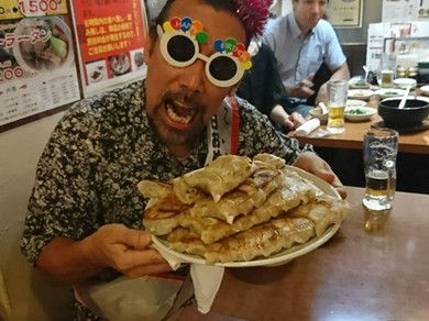 ご予約人数×2個餃子をプレゼント！