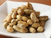 #牛筋煮込み
#コリコリ豚耳
#中華風冷奴#アボカド入り。
#黒酢キュウリ#ヘルシー
#葱チャーシュー#おっさんが喜び
#茹で空豆
#茹で落花生
#豚レバー七味揚げ#鉄分がたっぷり。