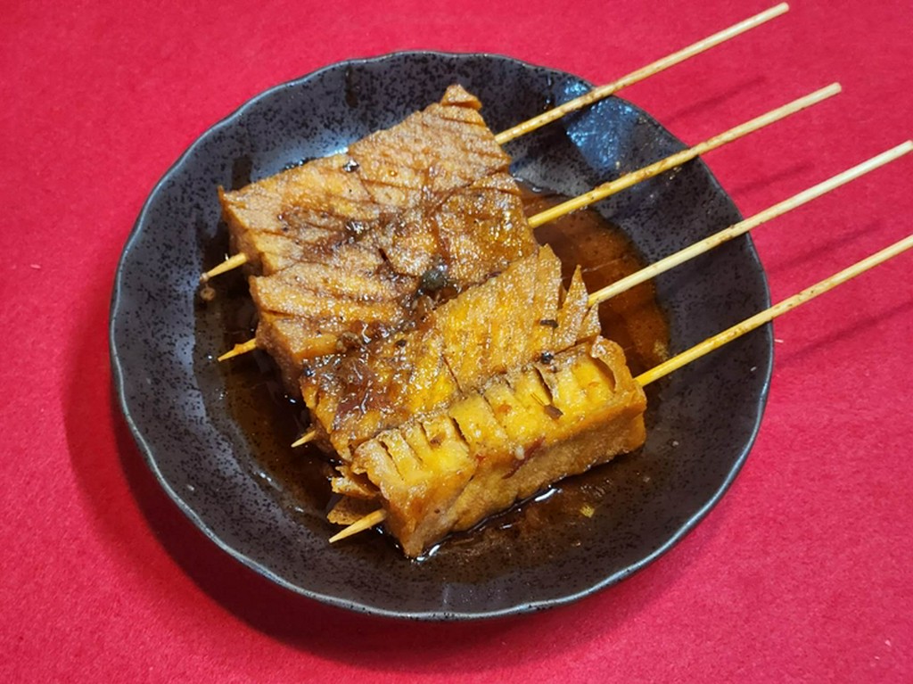 自家製豆腐ミート麻辣薬膳煮込み（4本）