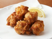 テレビ東京「ポケモンサンデー」に紹介された、当社の人気メニューです、商品名は番組に指定された愛称です。45ℊ~65ℊ×7個で690円。