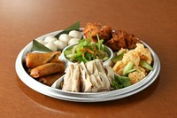 ご要望に応じて、お打合せを重ね、様々にご提案させていただきます。
#イベントホール#オフィス内での#懇親会#打ち上げ、レセプションパーティ!!学校で#歓送迎会#謝恩会!!ご自宅でのご法要#ホームパーティ